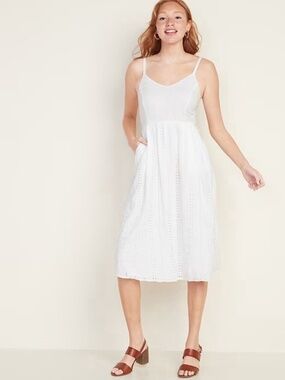 NWT Old Navy Sundress White Eyelet Smocked Lined Cotton Boho Dress Medium Tall